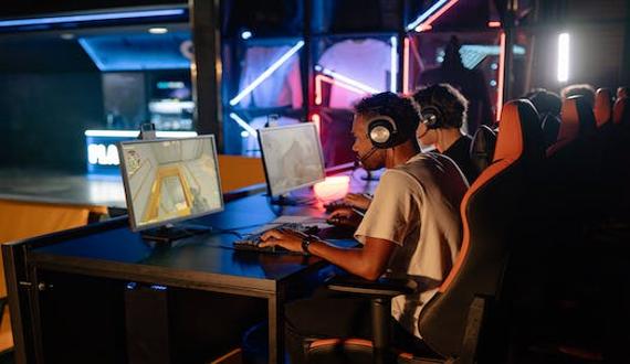 Mastering Online Gaming: Tips And Tricks For Success